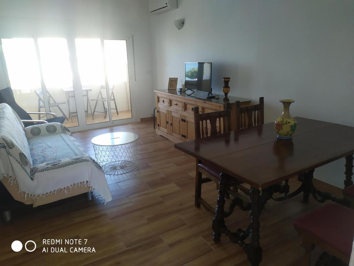Bungalow Charo ตอร์เร เด เบนากาลบอน ภายนอก รูปภาพ